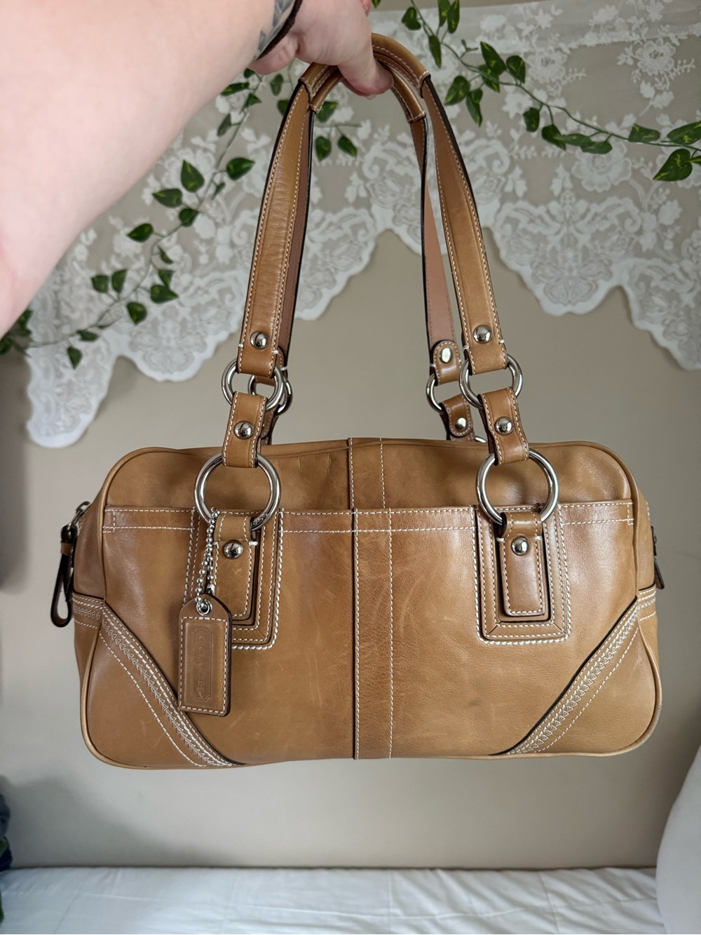 Coach Classic Tan Leather Shoulder Bag